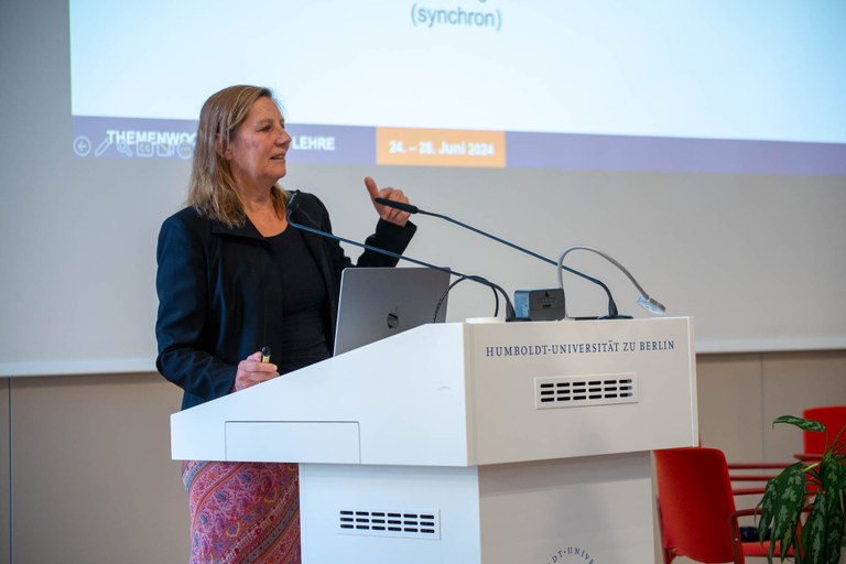 hybride_lehre_eröffnung_senatssaal_24.06.2024_stefan_klenke-0834.jpg