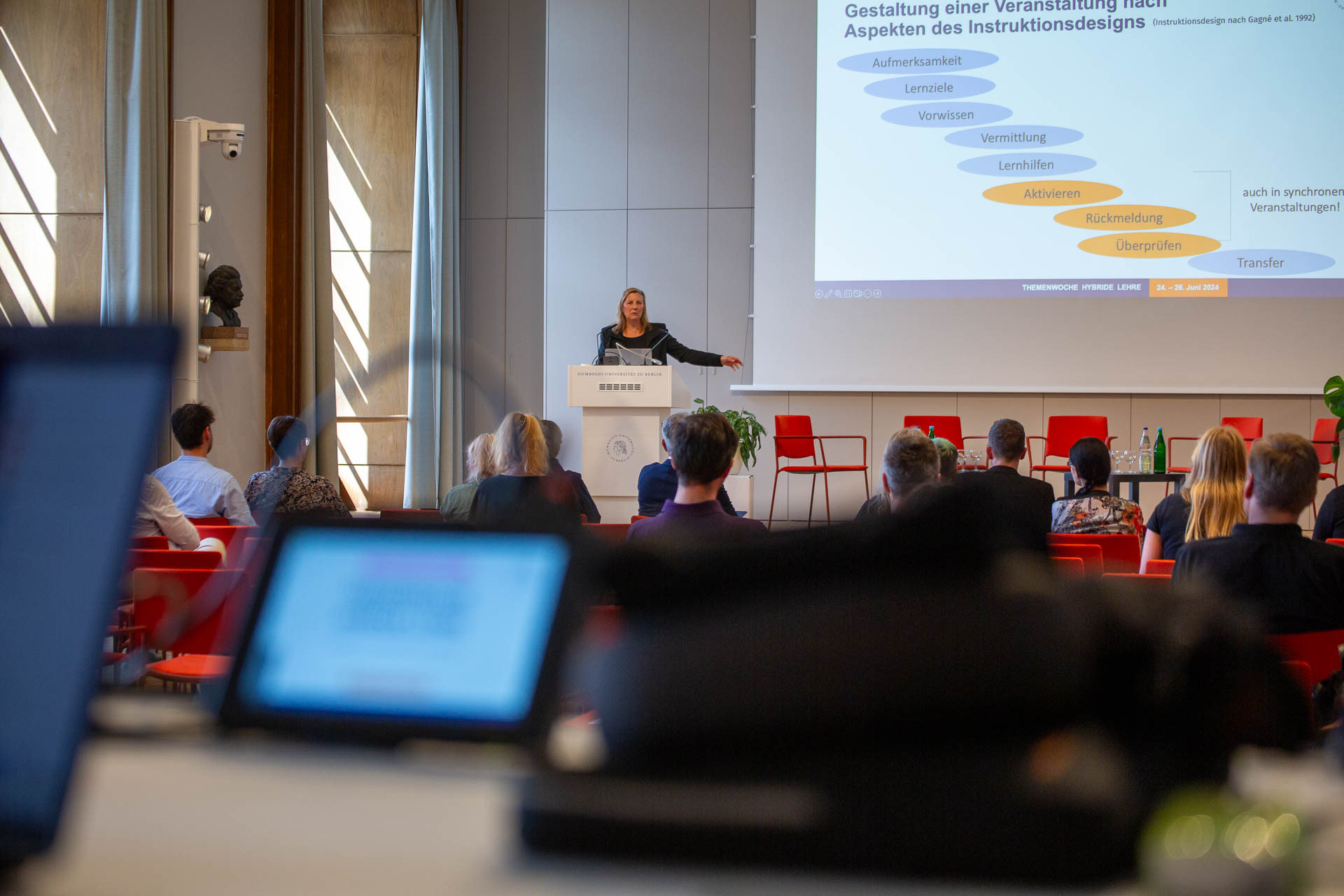 hybride_lehre_eröffnung_senatssaal_24.06.2024_stefan_klenke-0847.jpg
